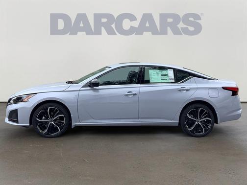 2025 Nissan Altima SR AWD