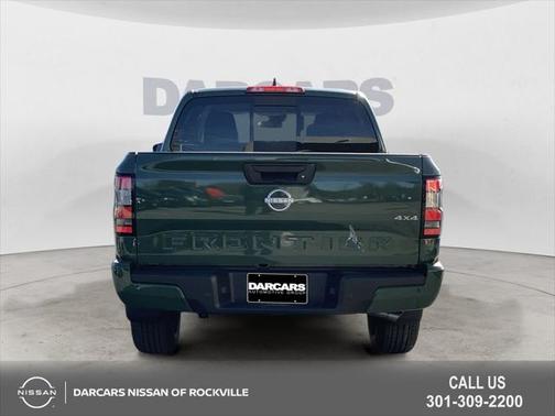2025 Nissan Frontier SV