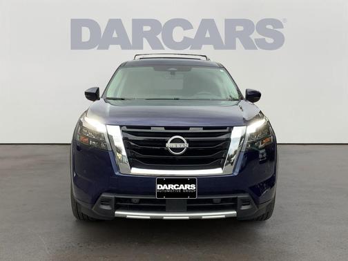 2025 Nissan Pathfinder Platinum 4WD