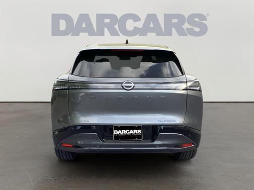 Gun Metallic 2026 Nissan Murano Platinum