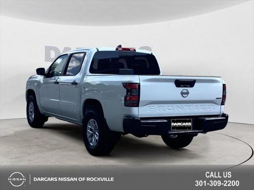 2025 Nissan Frontier S
