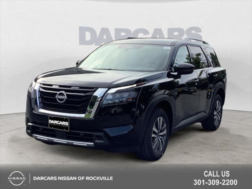 2025 Nissan Pathfinder SL 4WD