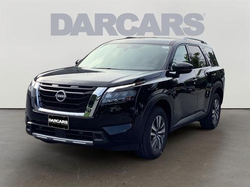 2025 Nissan Pathfinder SL 4WD