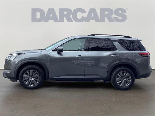 2022 Nissan Pathfinder SV 4WD