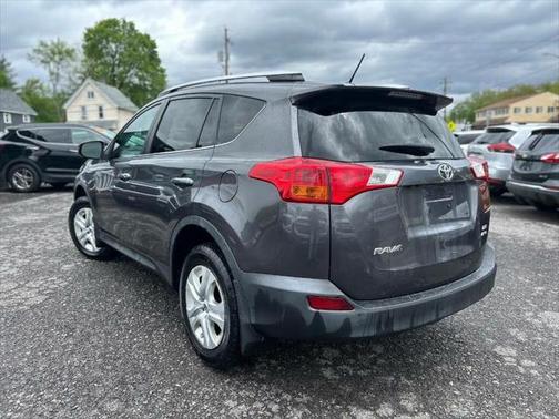 2013 Toyota RAV4 LE