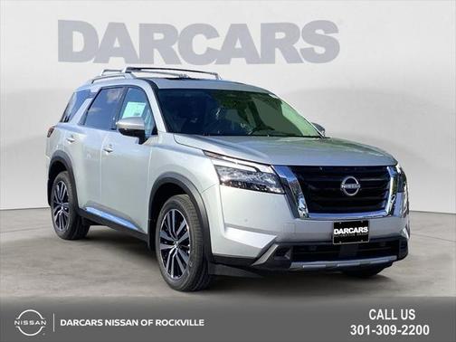 2025 Nissan Pathfinder Platinum 4WD