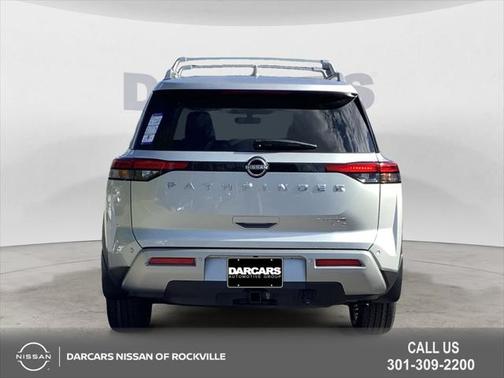 2025 Nissan Pathfinder Platinum 4WD