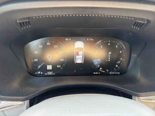 Brown Metallic 2018 Volvo XC60 T6 Inscription
