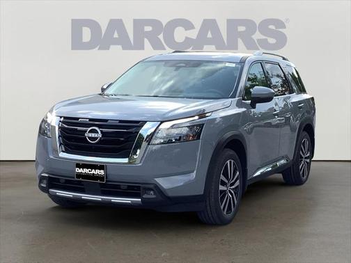 2025 Nissan Pathfinder Platinum 4WD