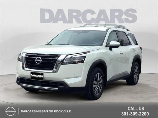 2024 Nissan Pathfinder SL 4WD