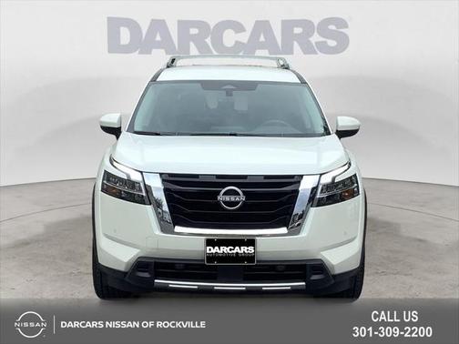 2024 Nissan Pathfinder SL 4WD