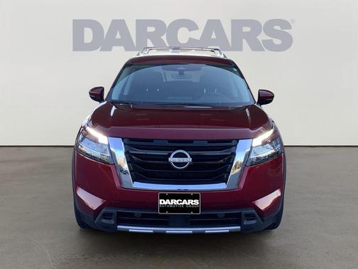 2023 Nissan Pathfinder SL 4WD