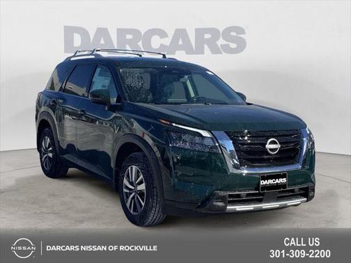 2025 Nissan Pathfinder SL 4WD