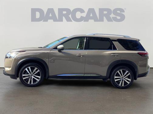 2023 Nissan Pathfinder Platinum 4WD