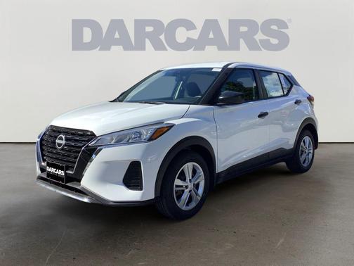 2025 Nissan Kicks S