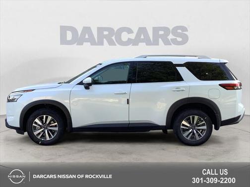 2025 Nissan Pathfinder SL 4WD