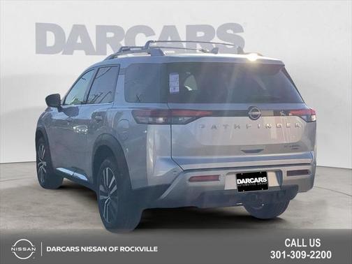 2025 Nissan Pathfinder Platinum 4WD