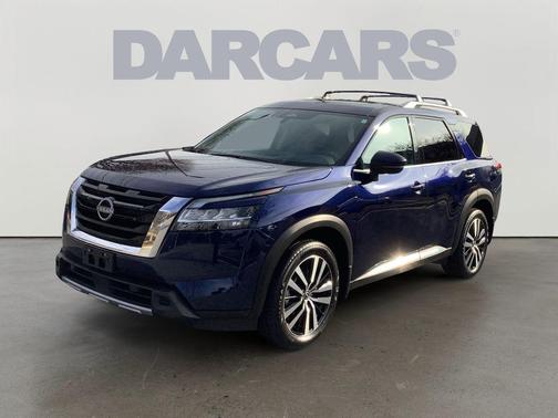 2024 Nissan Pathfinder Platinum 4WD