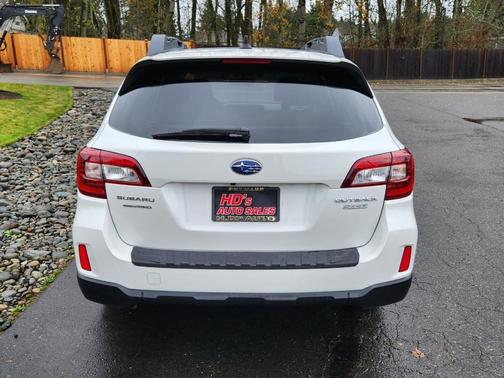 2017 Subaru Outback 2.5i Premium