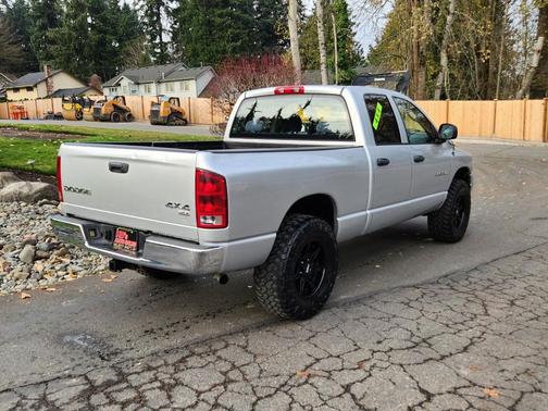 2004 Dodge Ram 1500 SLT Quad Cab