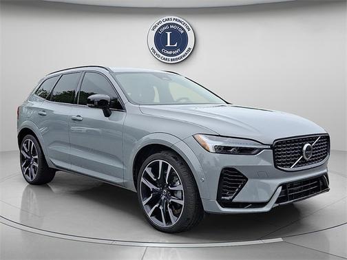 2024 Volvo XC60 Recharge Plug-In Hybrid T8 Ultimate Dark