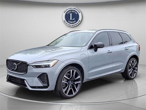 2024 Volvo XC60 Recharge Plug-In Hybrid T8 Ultimate Dark