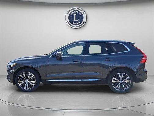 2022 Volvo XC60 B6 Inscription