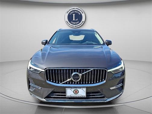 2022 Volvo XC60 B6 AWD Inscription
