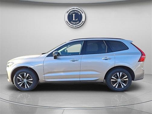 2025 Volvo XC60 Core