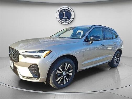 2025 Volvo XC60 Core