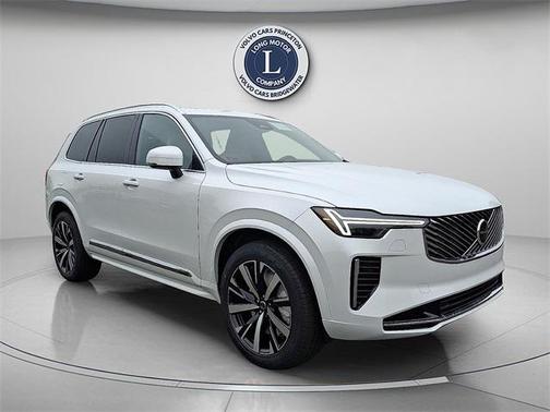 2025 Volvo XC90 B6 Core