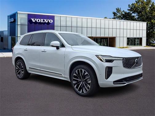 2026 Volvo XC90 B6 Plus 7-Seater