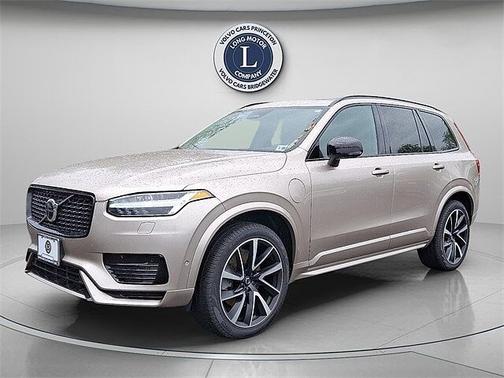 2023 Volvo XC90 Plus