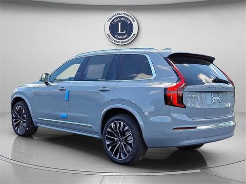2025 Volvo XC90 B6 Plus 7-Seater