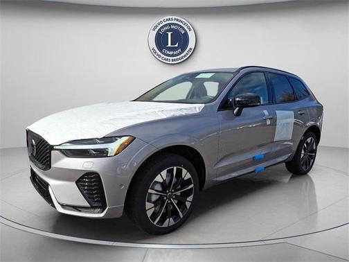 2026 Volvo XC60 B5 Plus