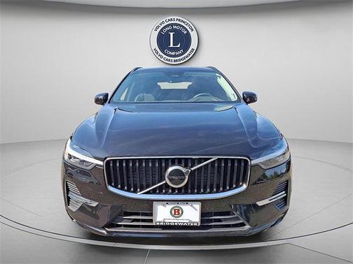 2023 Volvo XC60 B5 Core