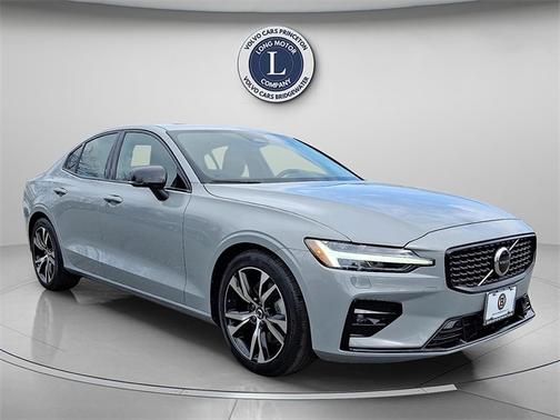 2025 Volvo S60 B5 Core