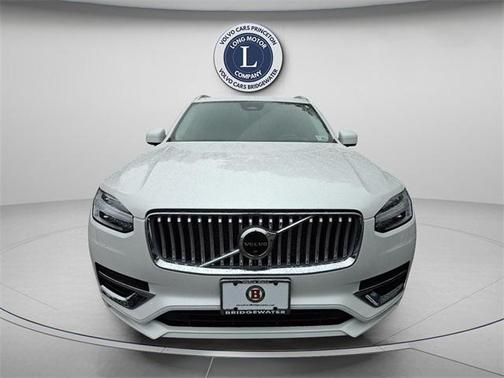 2023 Volvo XC90 B6 Ultimate 7-Seater