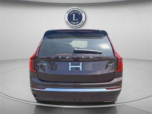 2025 Volvo XC90 B6 Ultra