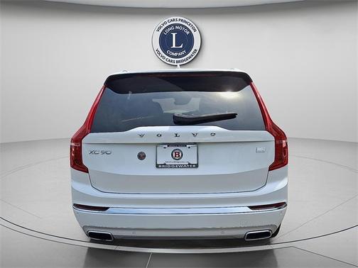 2021 Volvo XC90 Recharge Plug-In Hybrid T8 Inscription 6 Passenger