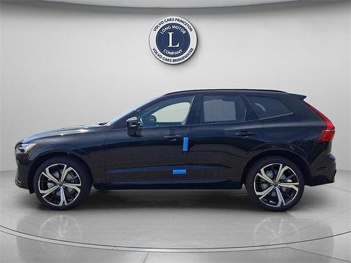 2025 Volvo XC60 B5 Ultra