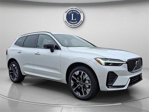 2026 Volvo XC60 B5 Plus