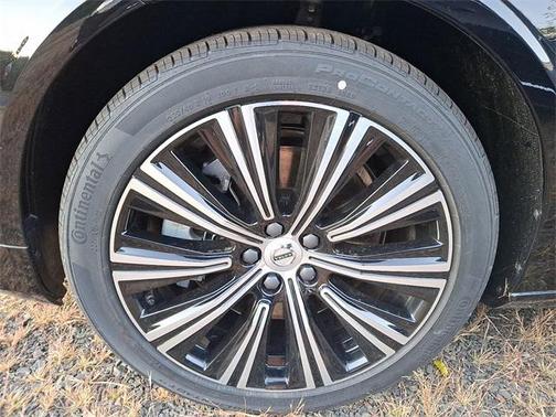 2025 Volvo S90 B6 Plus