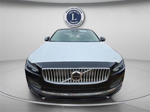 2025 Volvo S90 B6 Plus