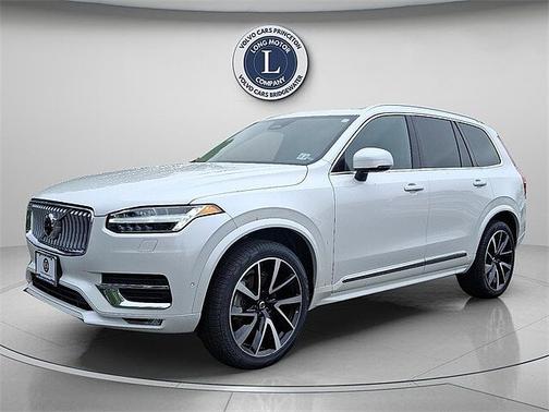 2023 Volvo XC90 Plus
