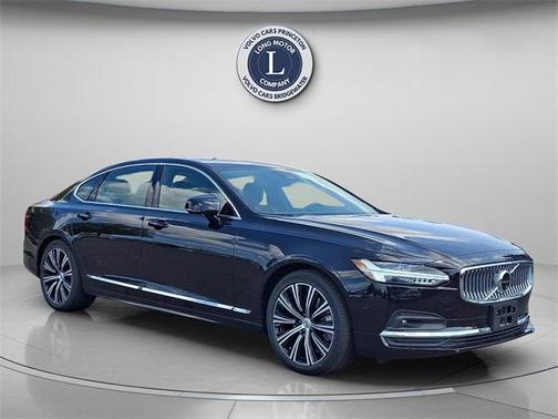 2025 Volvo S90 B6 Plus