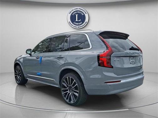 2026 Volvo XC90 B6 Plus 7-Seater