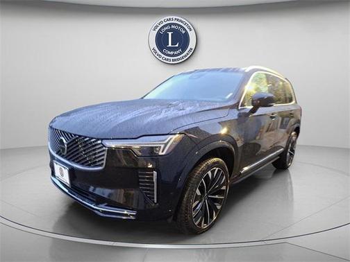 2025 Volvo XC90 B6 Plus 7-Seater