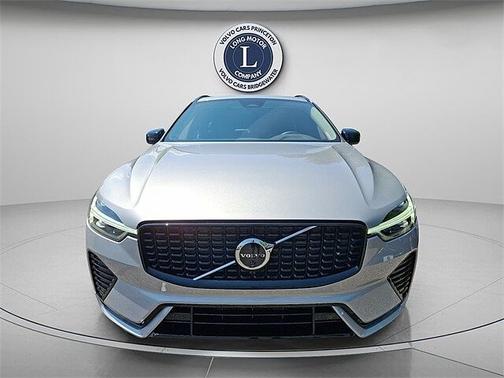 2025 Volvo XC60 Plus