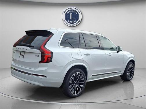 2026 Volvo XC90 B6 Ultra 7-Seater